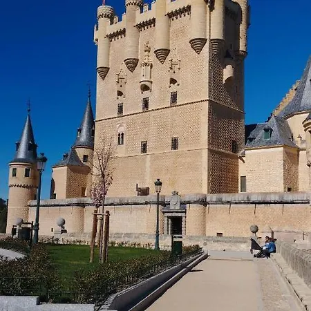 Casa Agapito Marazuela Nyaraló *