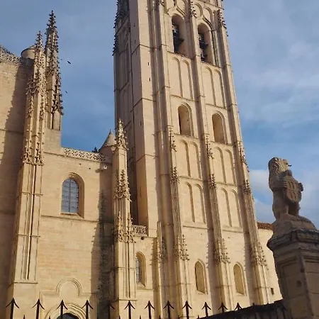 Casa Agapito Marazuela *